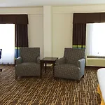Holiday Inn Express & Suites Greenville-Downtown By Ihg