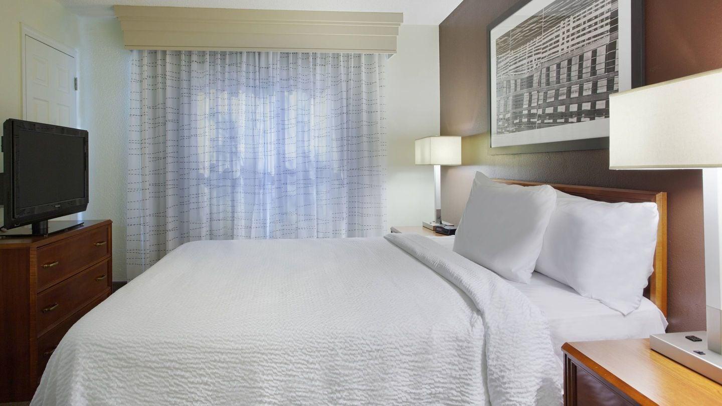 By Marriott 3*