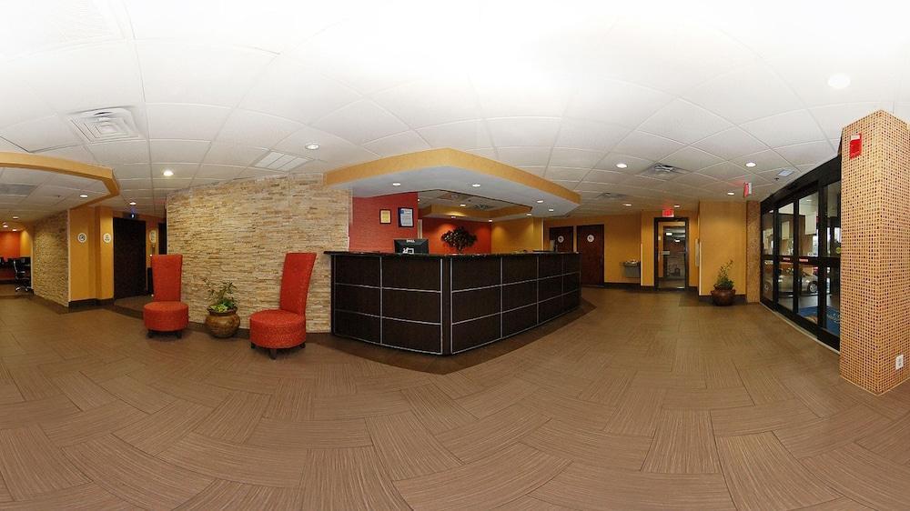 Hotel Quality & Near Downtown Greenville