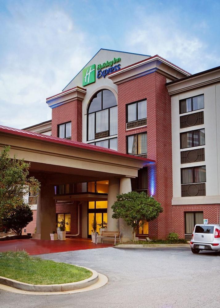 Express & Greenville-downtown By Ihg 3*