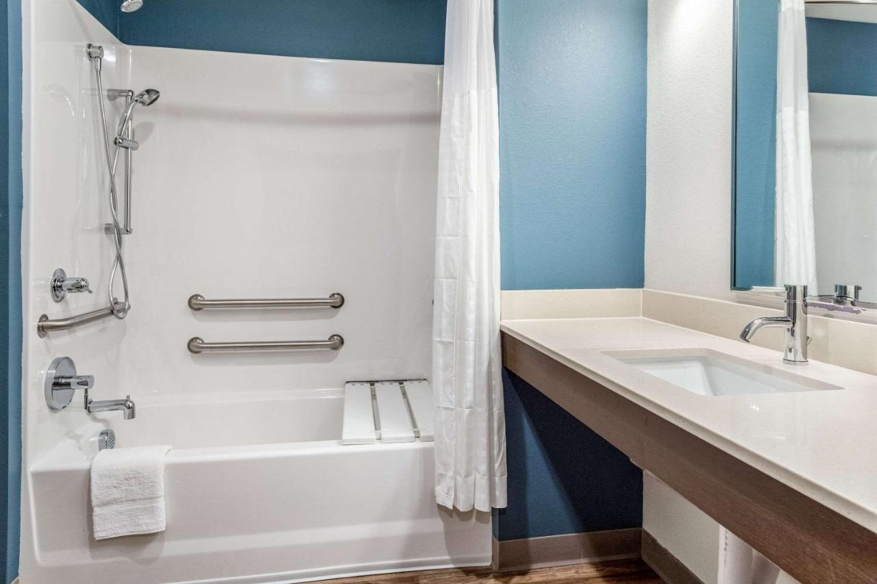 Woodspring Haywood Mall Hotel Greenville