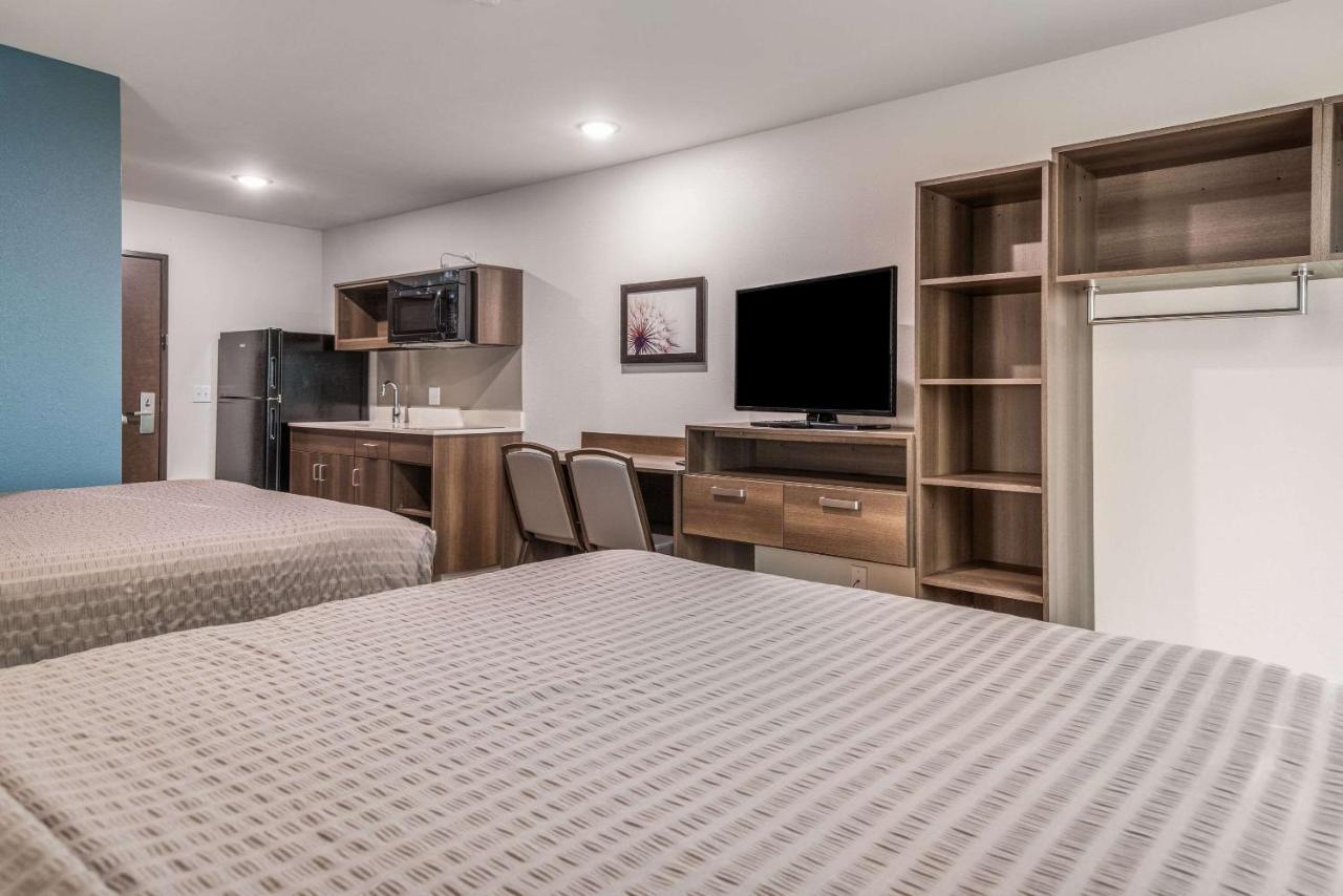 Woodspring Haywood Mall Hotel 2*