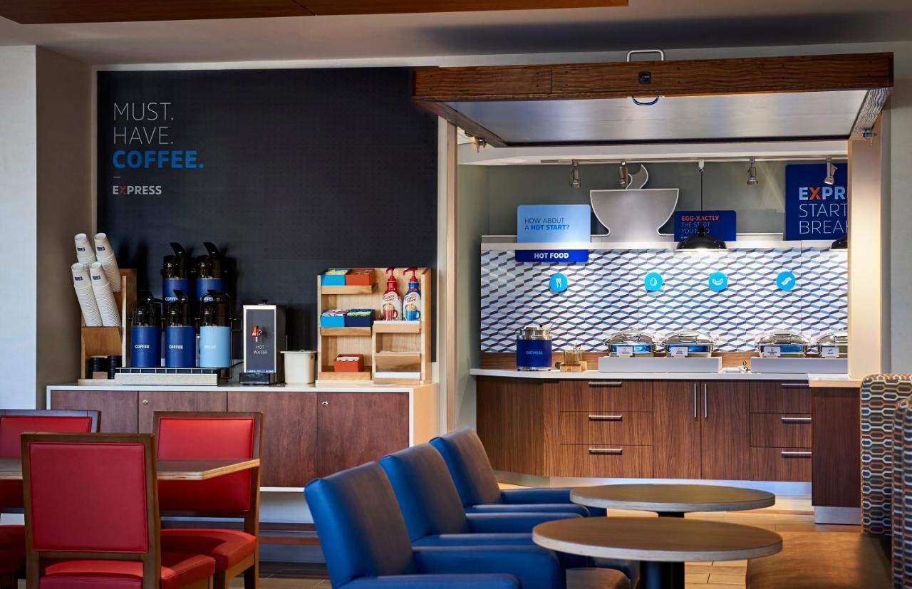Hotel Express & - - Taylors By Ihg 3*