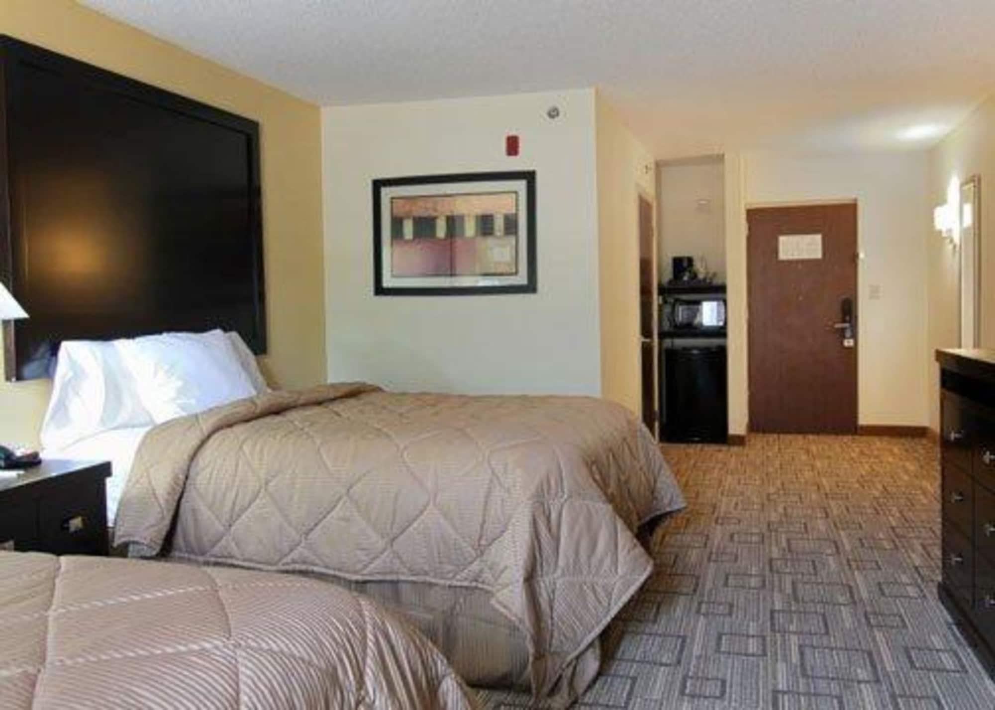 Hotel Quality & Near Downtown 2*