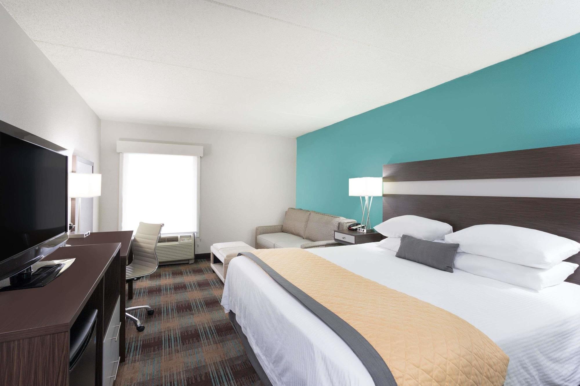 Wyndham Garden / Spartanburg Airport Hotel