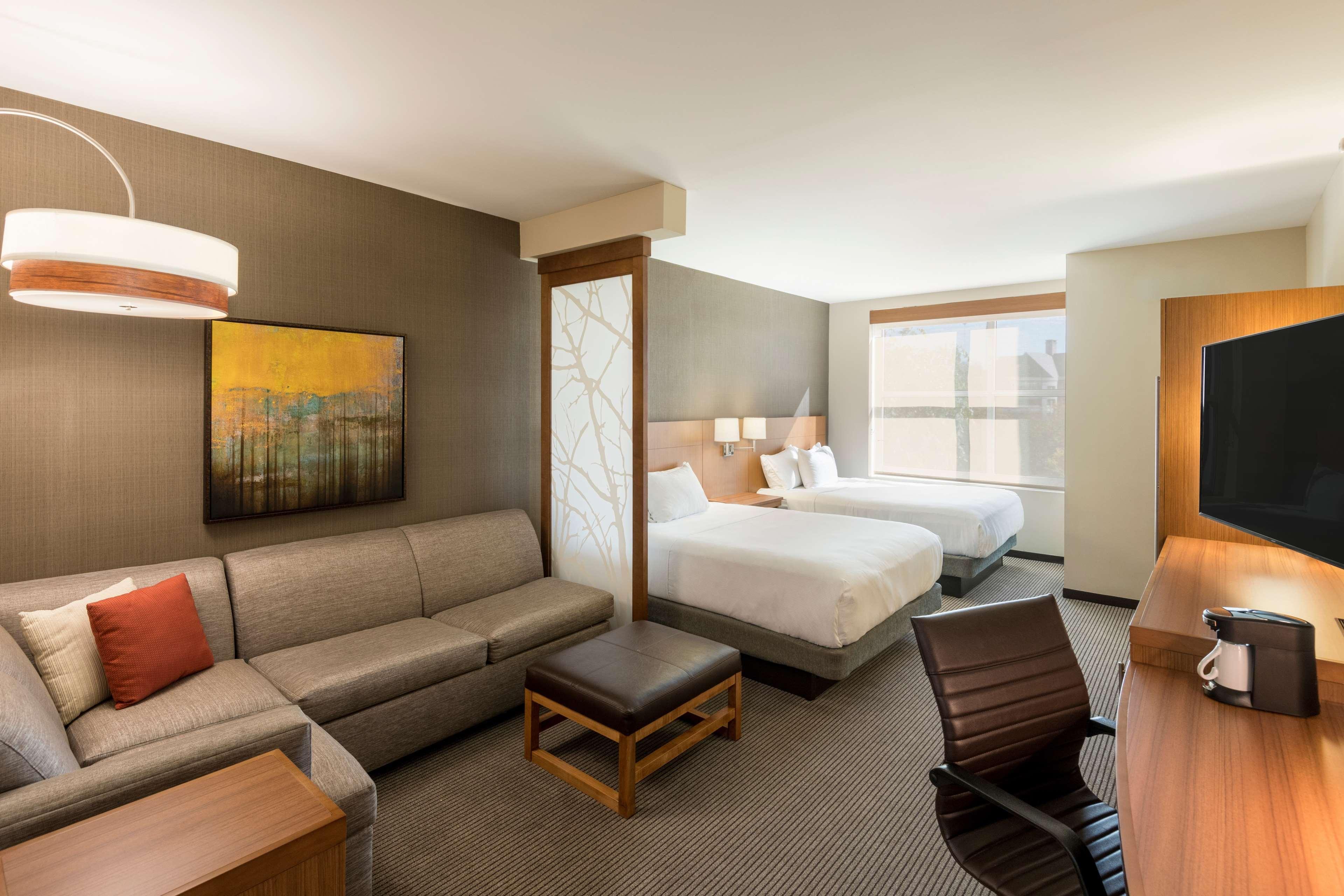 Hyatt Place Downtown Hotel