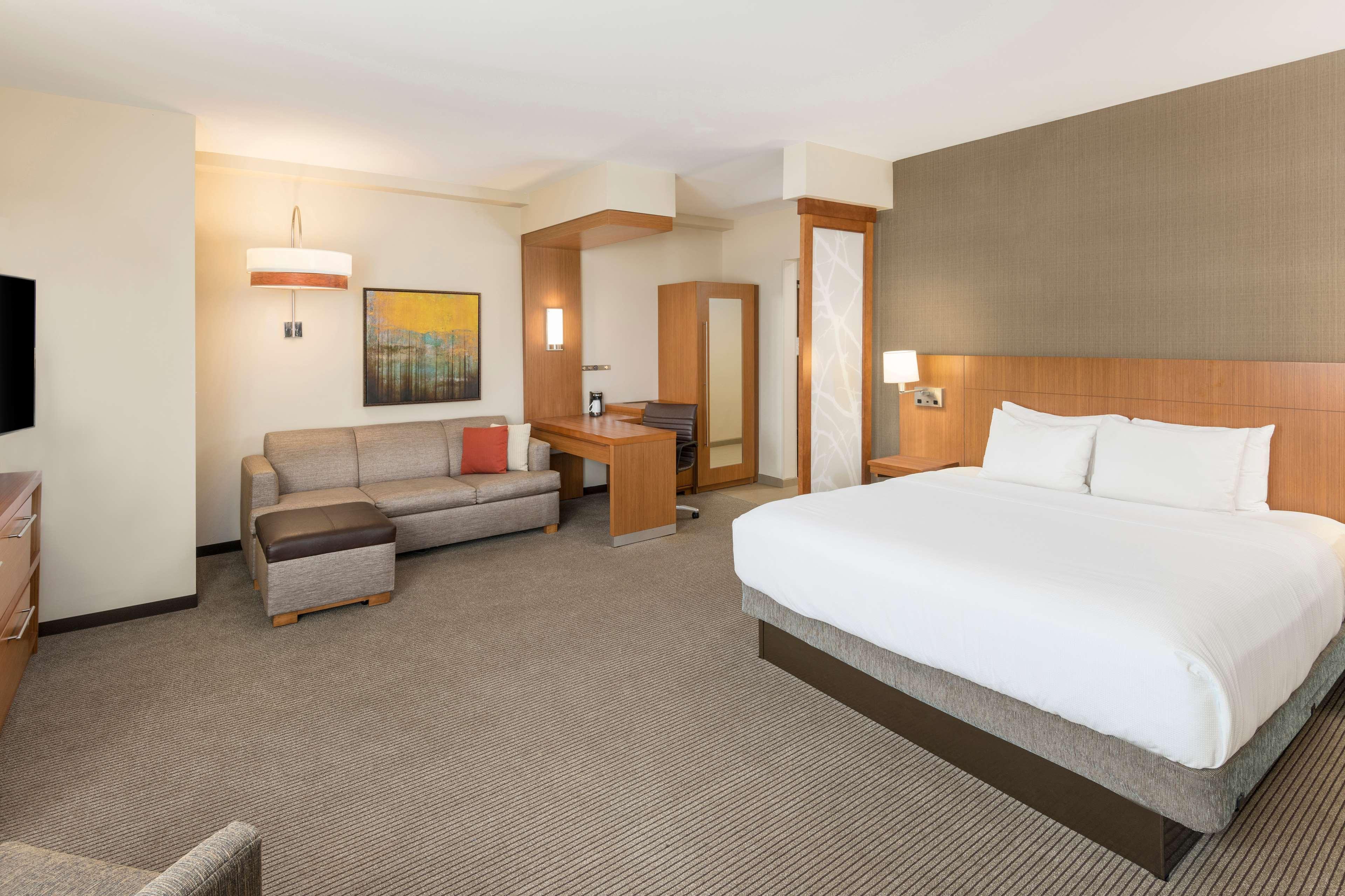 Hyatt Place Downtown 3*