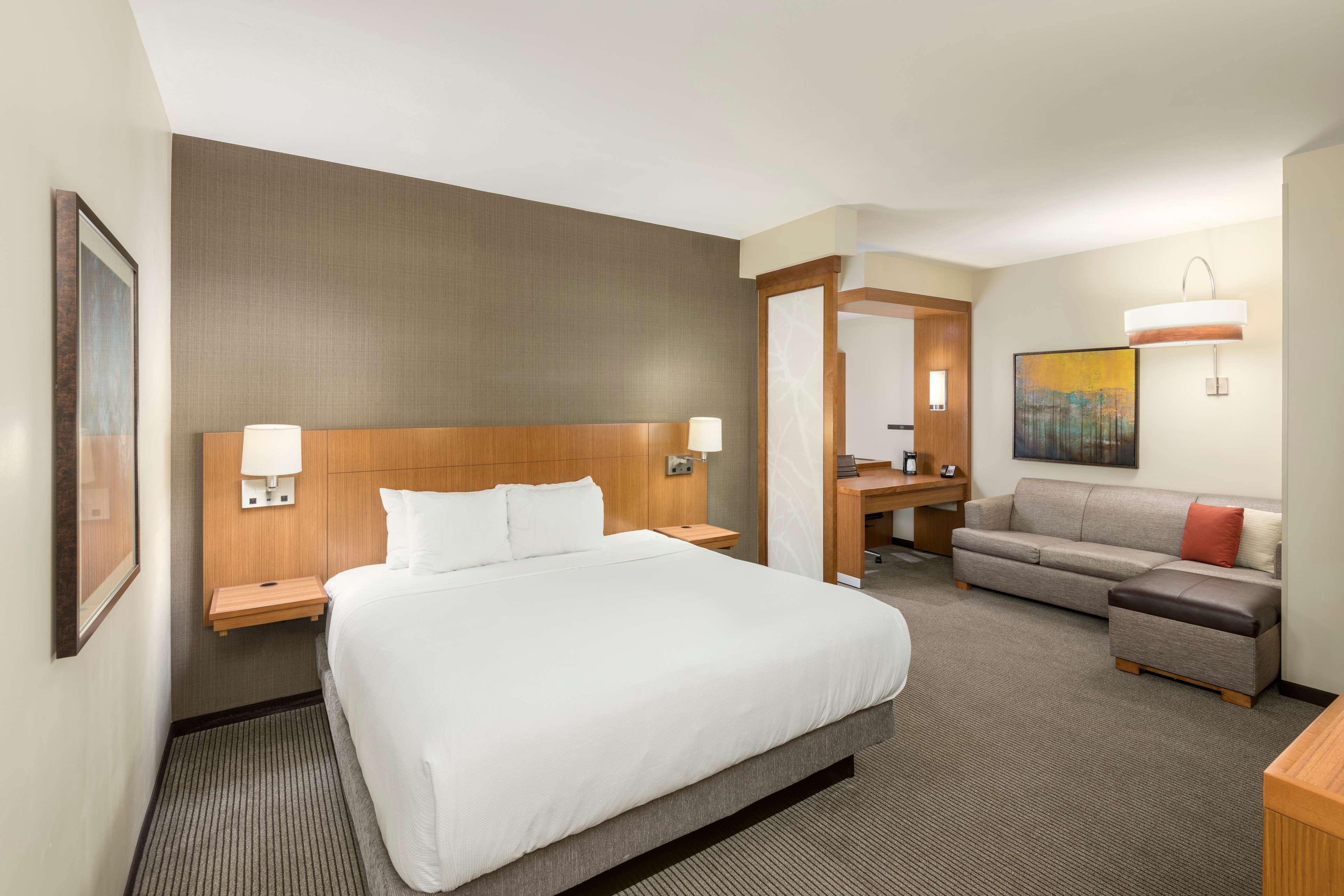 Hyatt Place Downtown 3* Greenville
