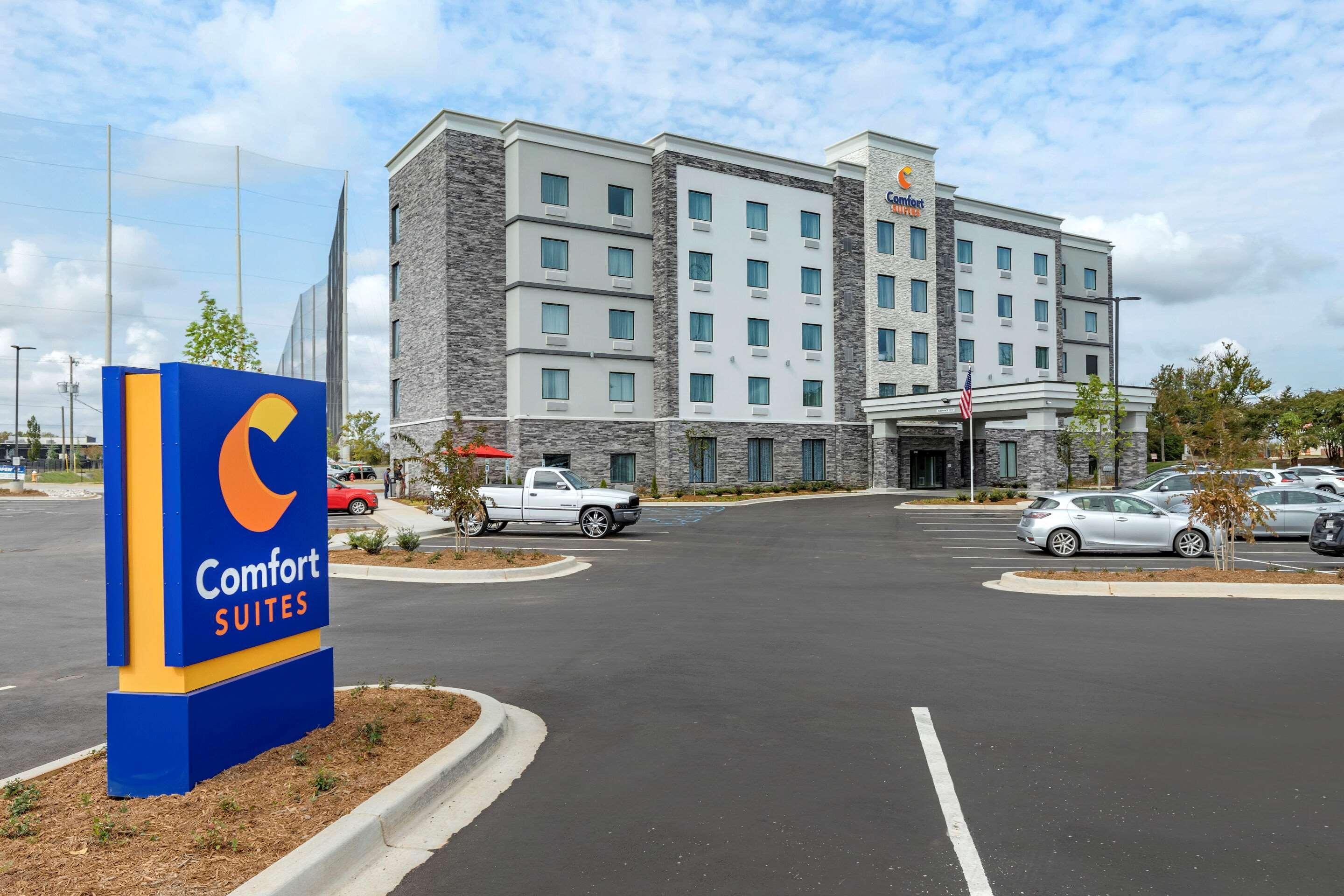 Comfort Airport Hotel