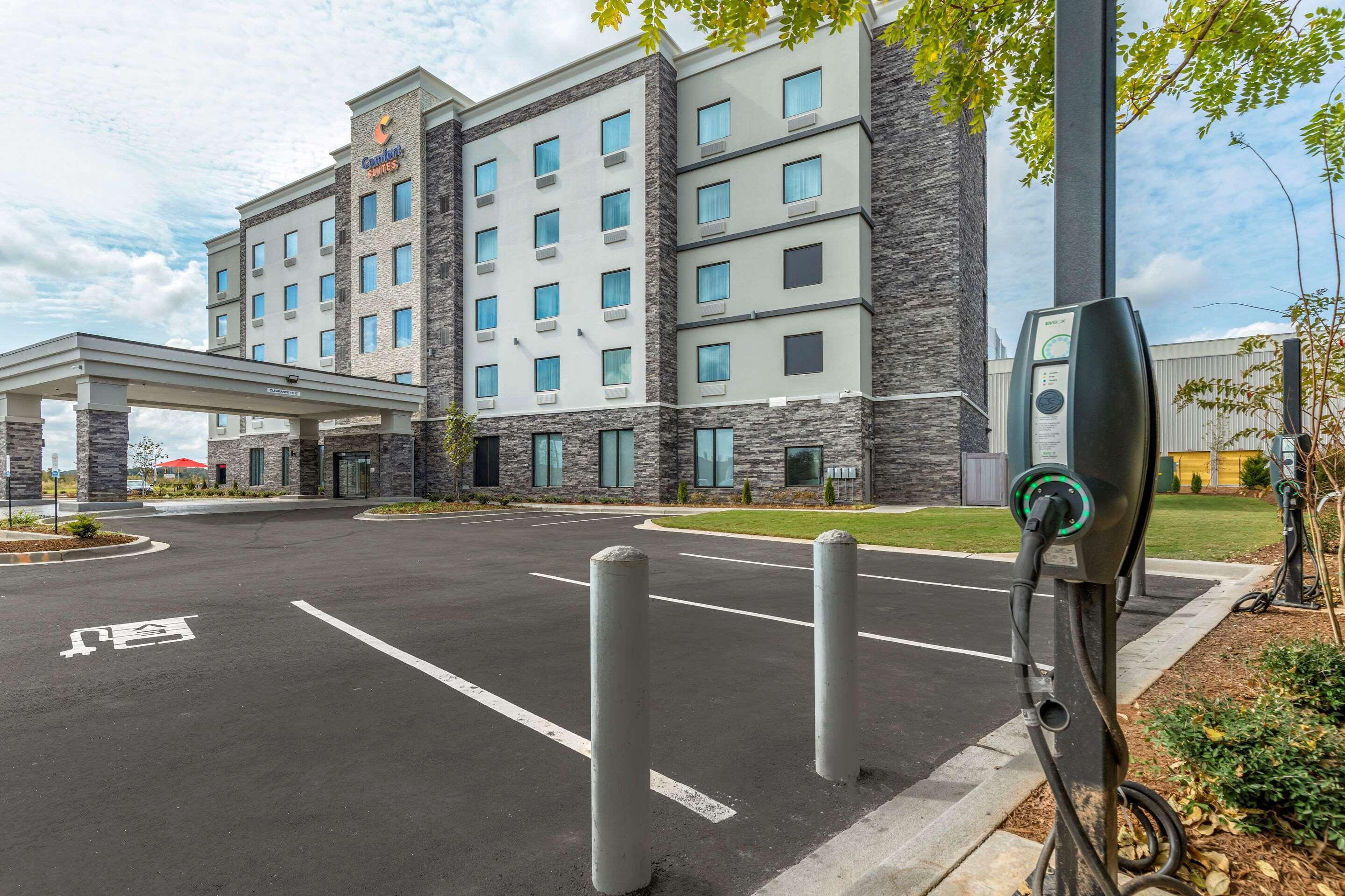 Comfort Airport Hotel