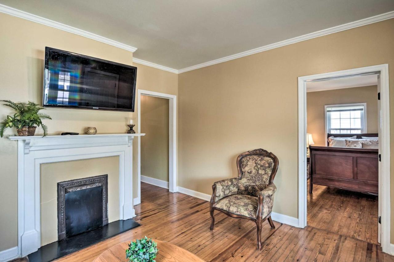 Cozy About 2 Mi To Downtown! Holiday home