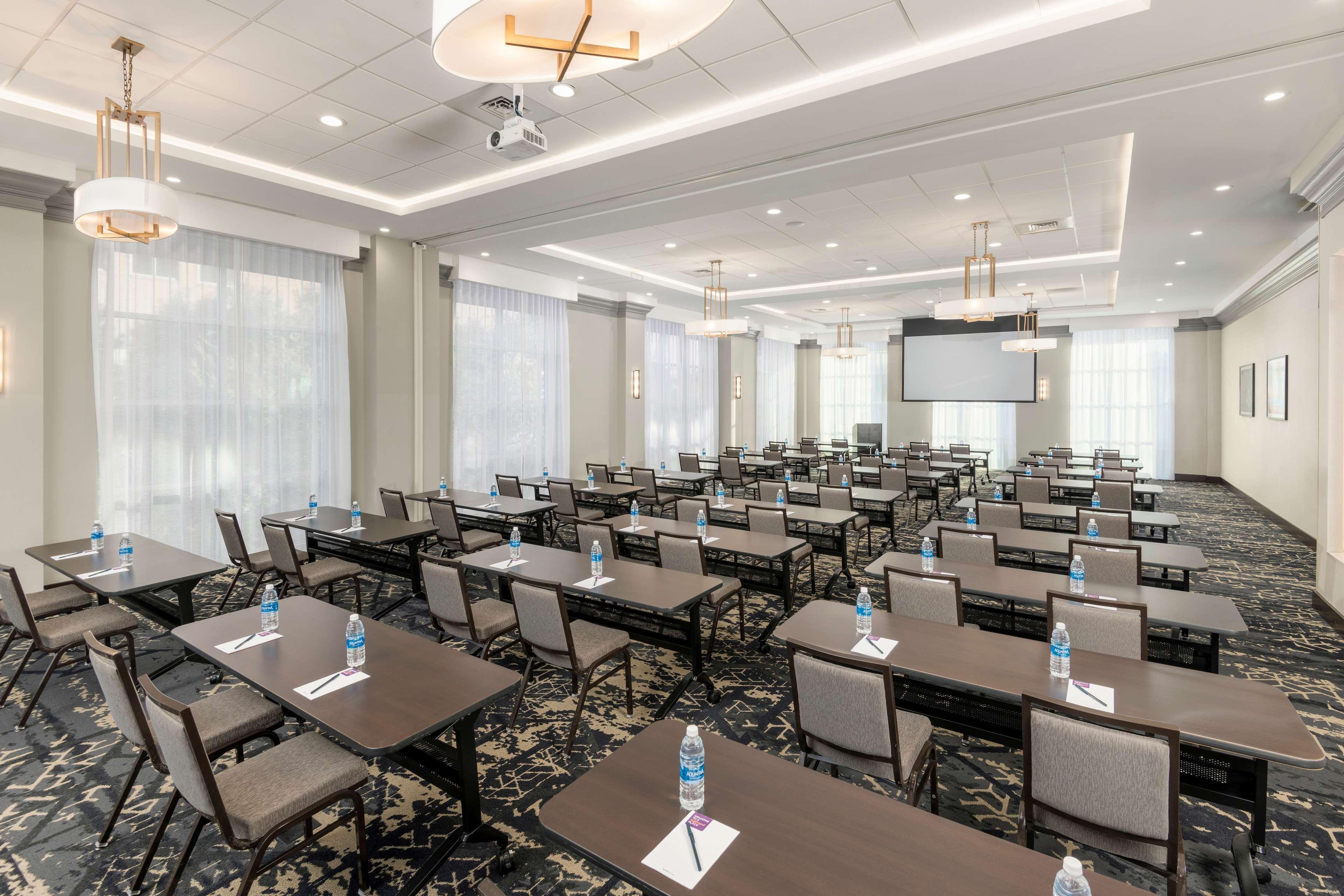 Hyatt Place Downtown 3* Greenville