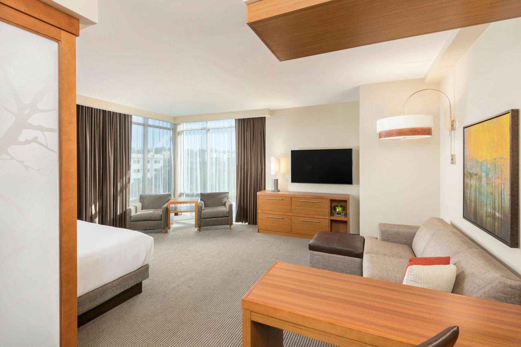 Hyatt Place Downtown 3* Greenville