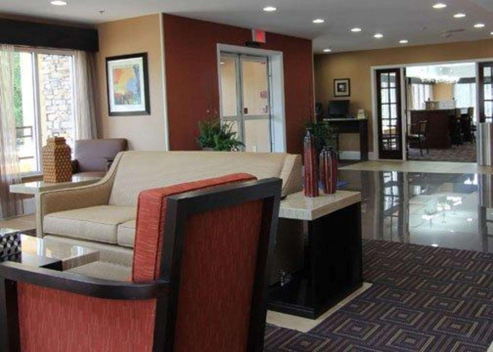 Quality & Near Downtown 2* Greenville