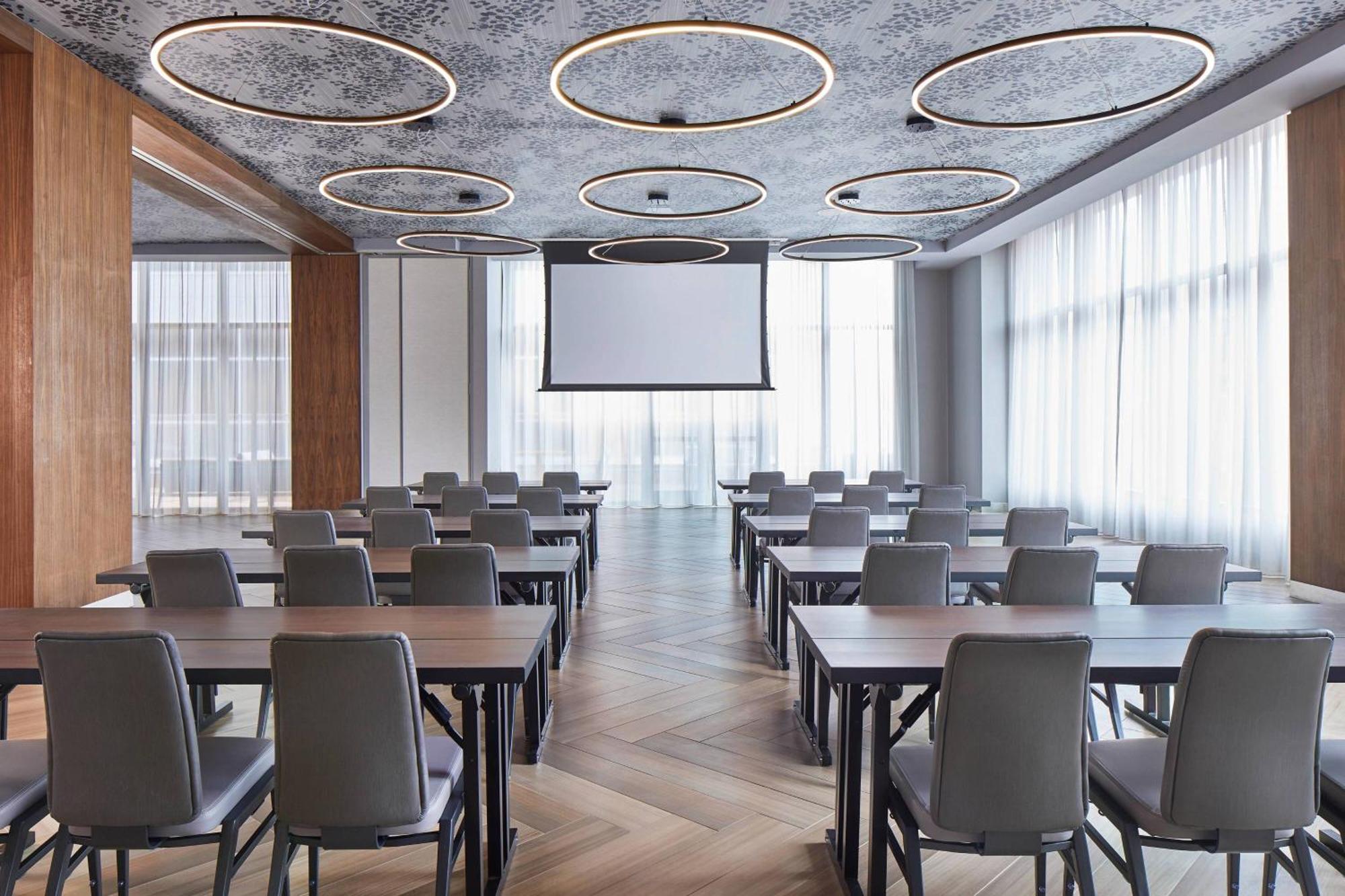 Ac By Marriott Hotel 4*