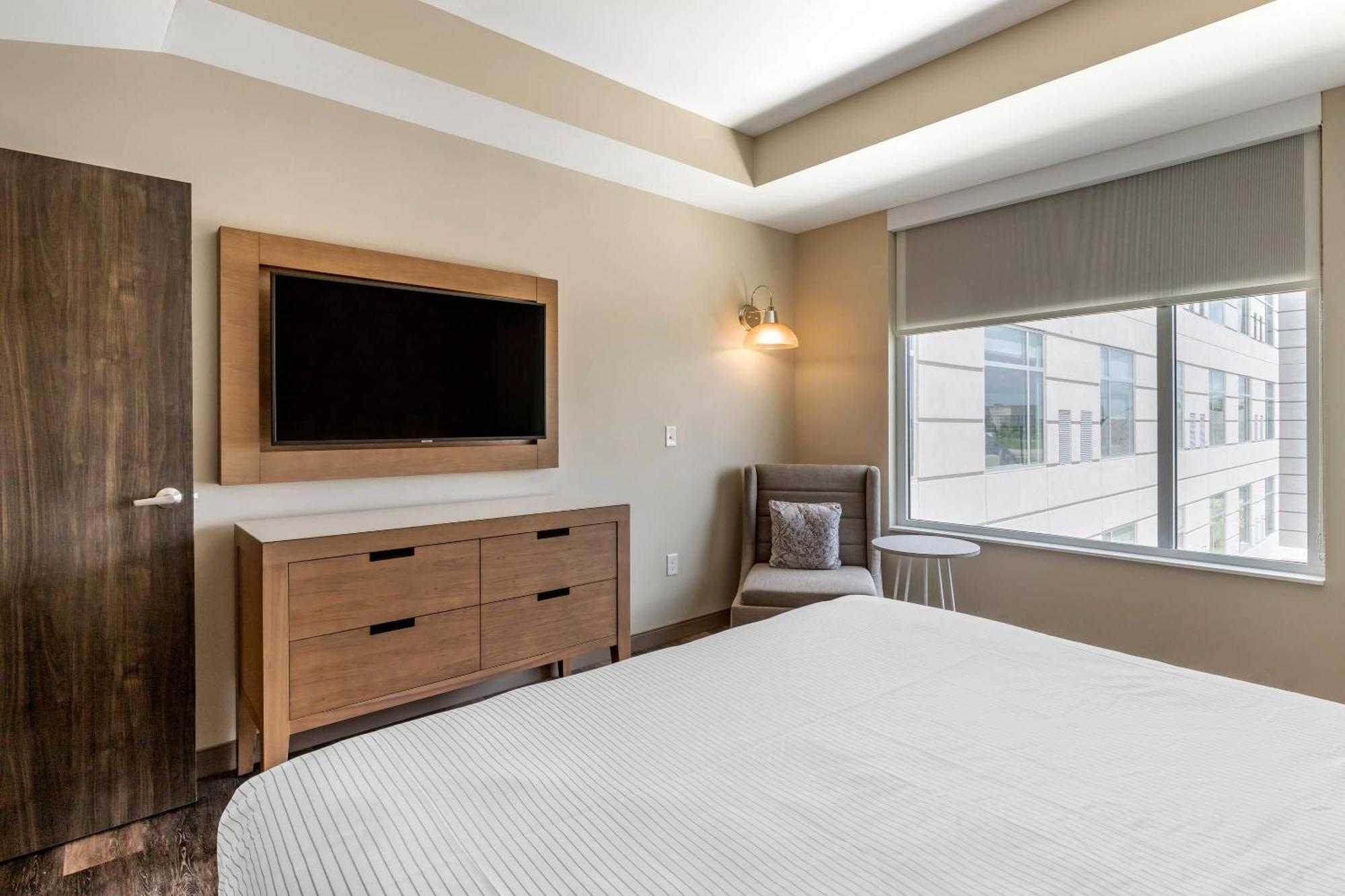 Cambria Greenville