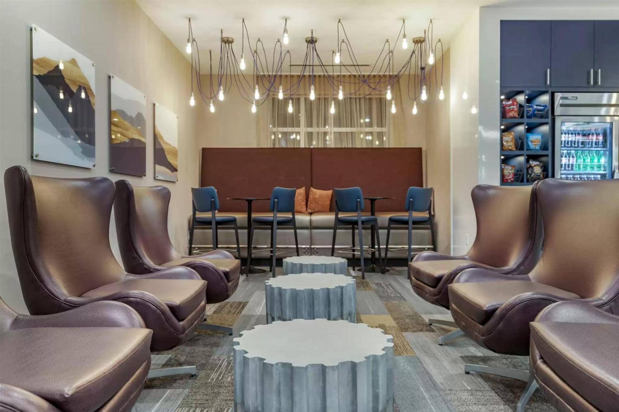 Hotel Doubletree By Hilton Woodruff Road Greenville