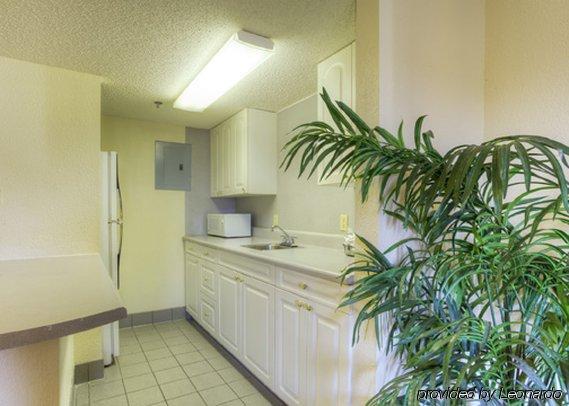 Wyndham Garden / Spartanburg Airport Hotel Greenville