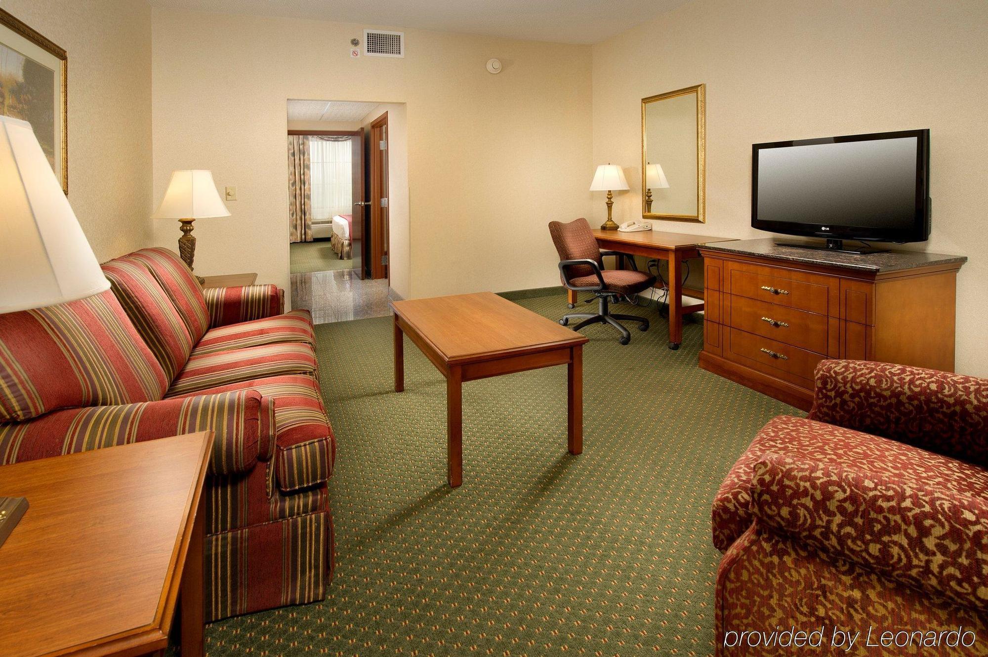 Drury & 3* Greenville