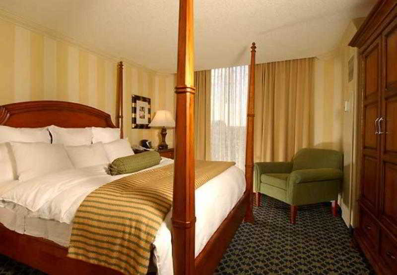 Marriott Hotel 4*