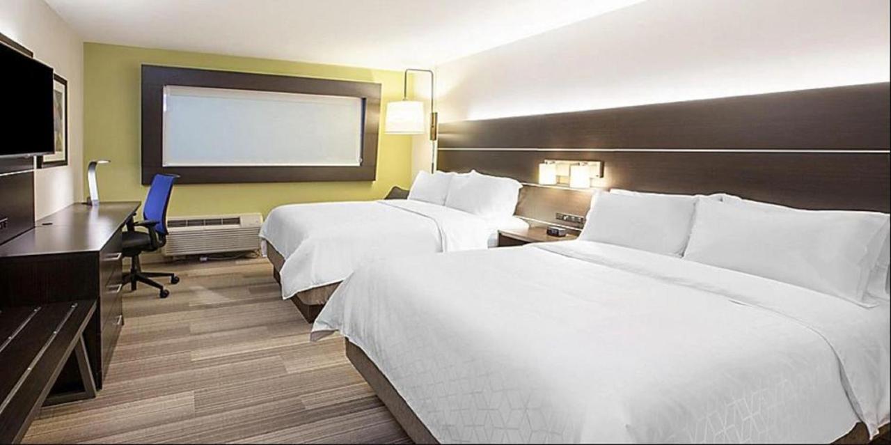 Express & - - Taylors By Ihg Hotel