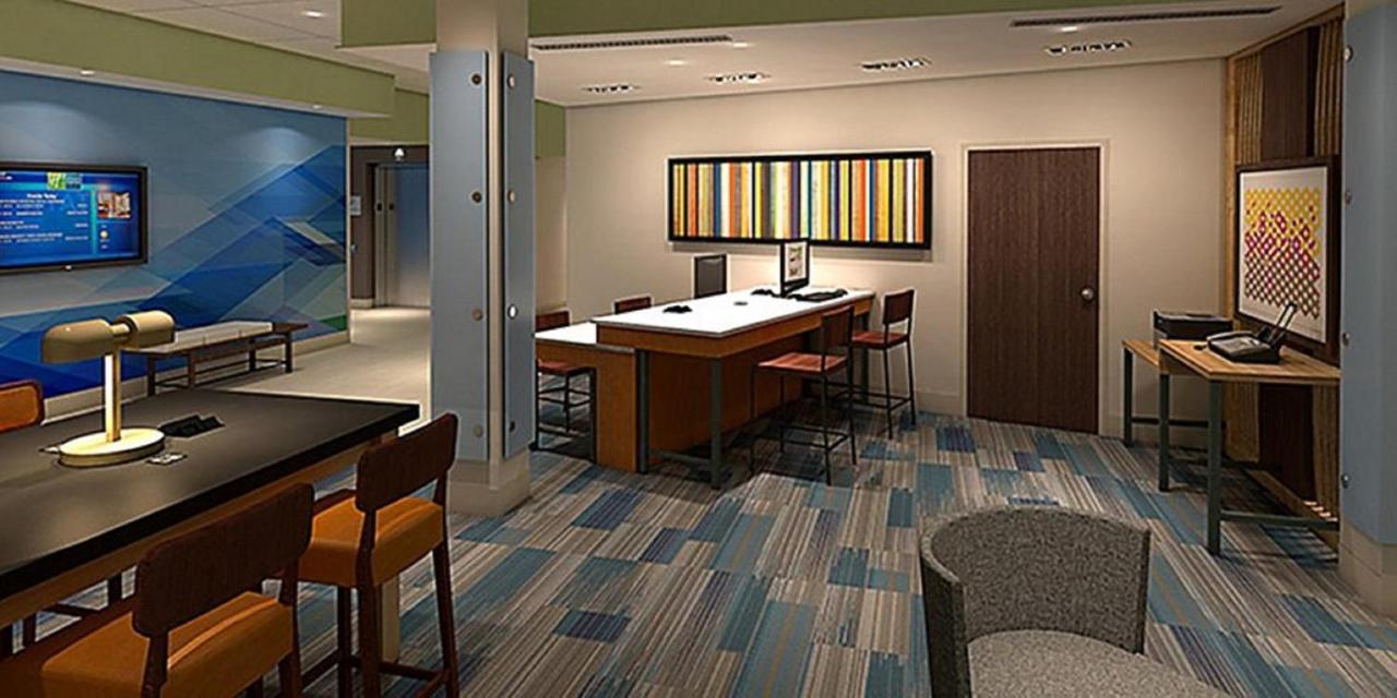 Express & - - Taylors By Ihg Hotel Greenville