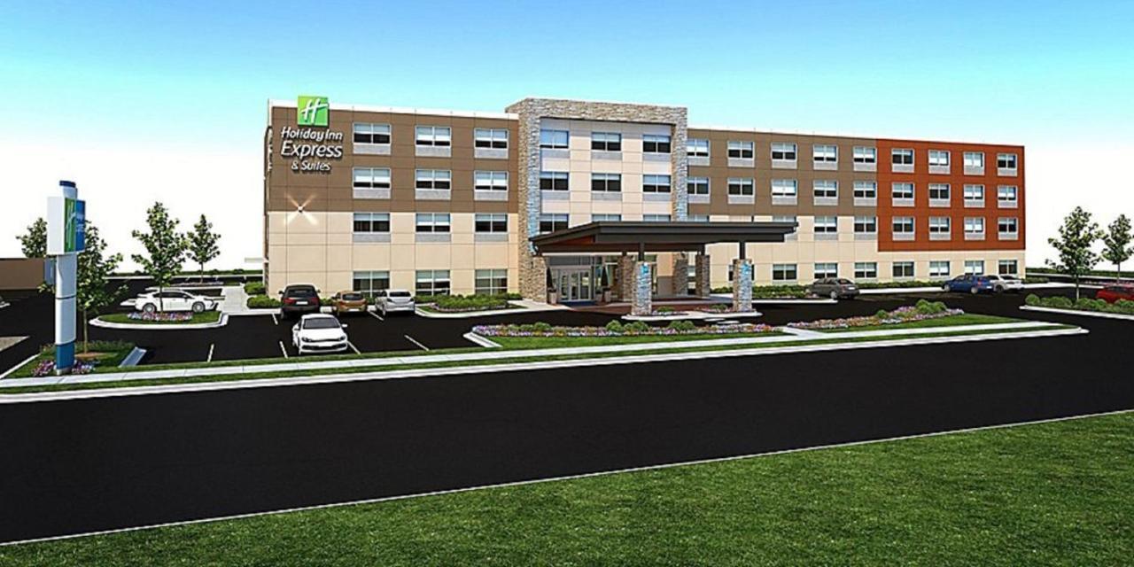 Express & - - Taylors By Ihg 3* Greenville