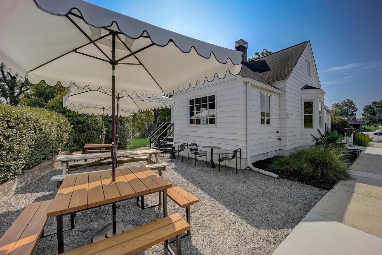 Modal Hostel Greenville
