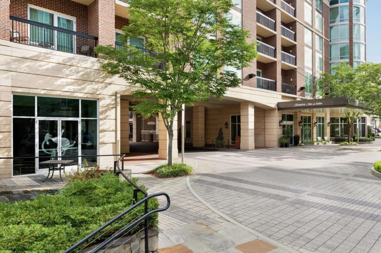 Hampton & Greenville-downtown-riverplace Greenville