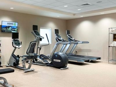 Hotel Home2 By Hilton Airport 3*